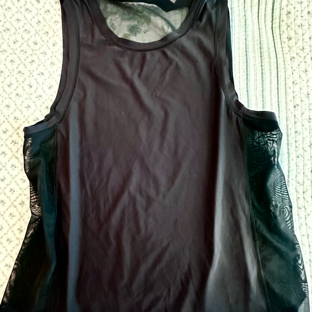 Lululemon Women's Black Vest